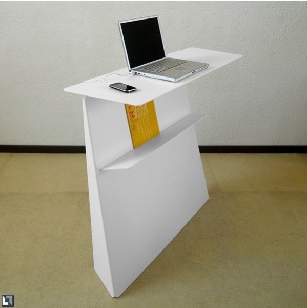 Beautiful Computer Desk With a White Color | casaresidence com